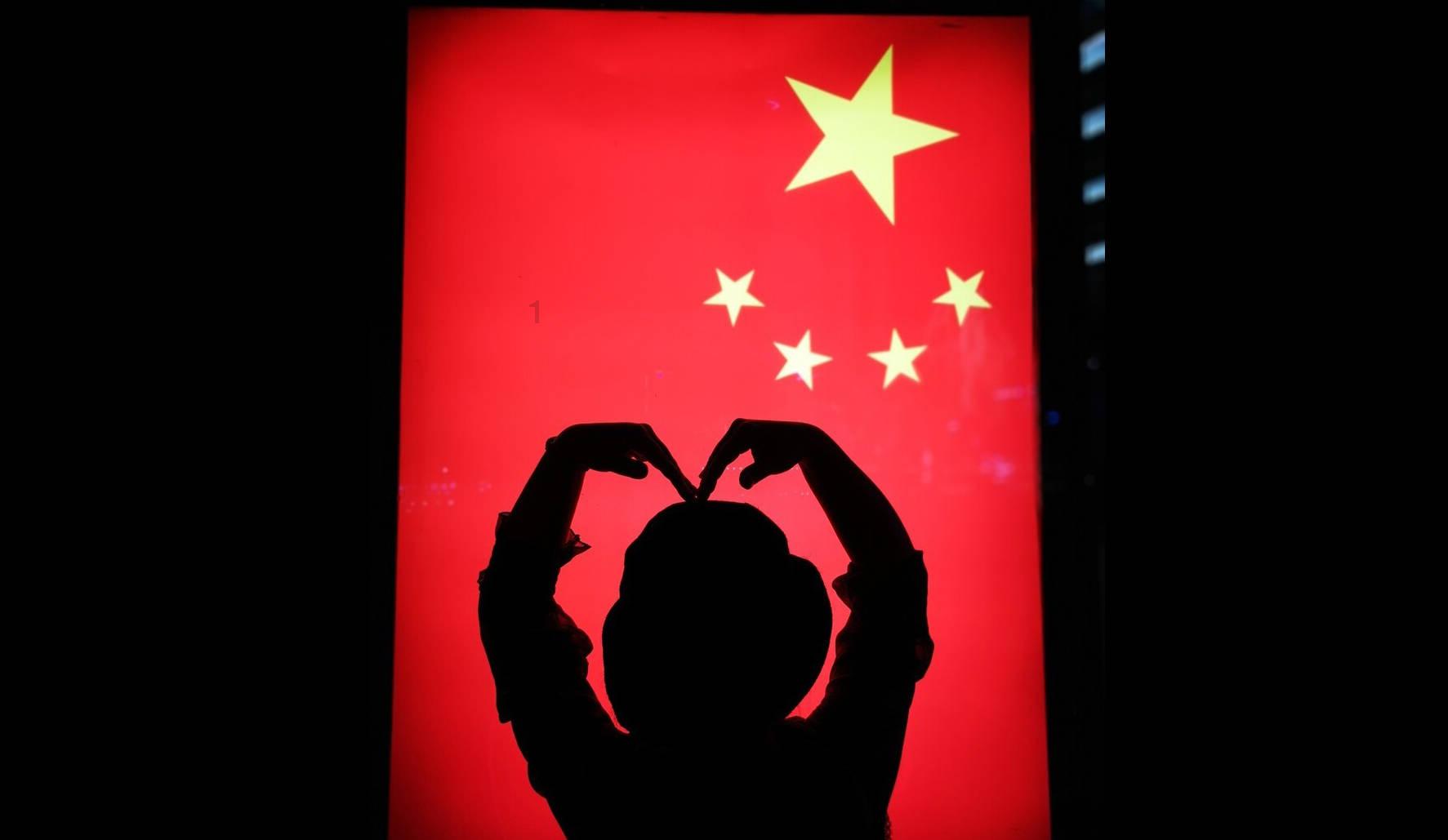 拯救拿气球的女孩